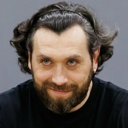 Дмитрий Акимов